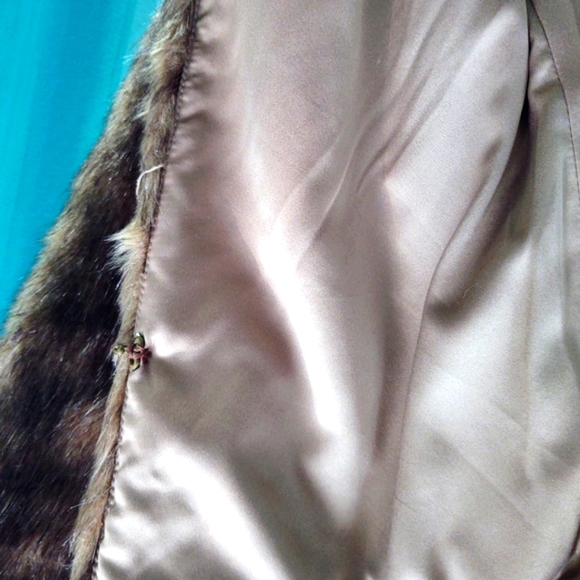 Guess Faux Fur Coat - Picture 3 of 4